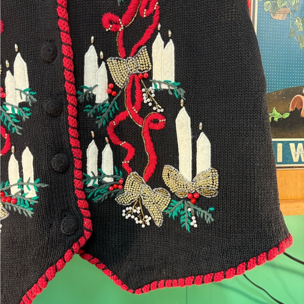 Victoria Jones Woman Black Cardigan with Festive Accents - Picture 3 of 9